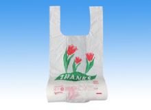 点击查看详细信息<br>标题：Packaging-Bag printed t-thirt bags on roll 阅读次数：1050